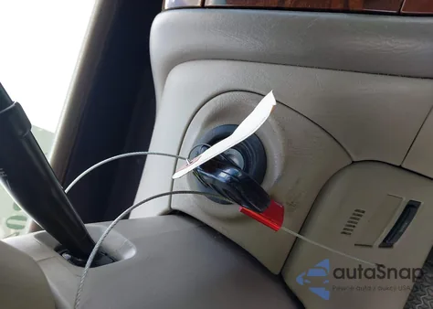 2001 Toyota Avalon Xl/Xls from USA, damaged, VIN 4T1BF28B01U138040